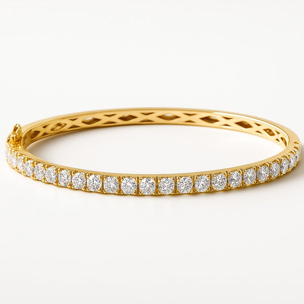 Sprinkled Round Bracelet in Gold with Diamond