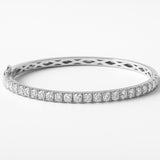 Sprinkled Round Bracelet in Gold with Diamond