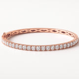 Sprinkled Round Bracelet in Gold with Diamond