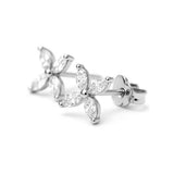 טבעת V משובצת זהב משובצת ביהלום משובצת ב-Pear &amp; Pave