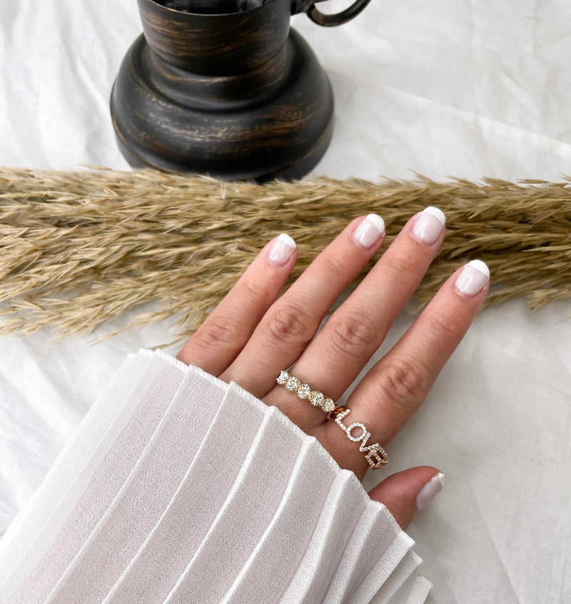 Love Ring in gold with 0.45 Natural diamonds