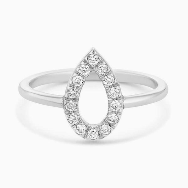 Pear Shape vintage style Ring in Gold with Diamonds