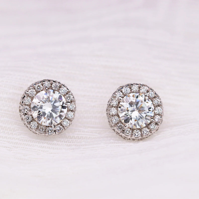 Two Sides Round Earrings in Gold with Diamonds