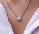 Halo Necklace in Gold with Diamonds
