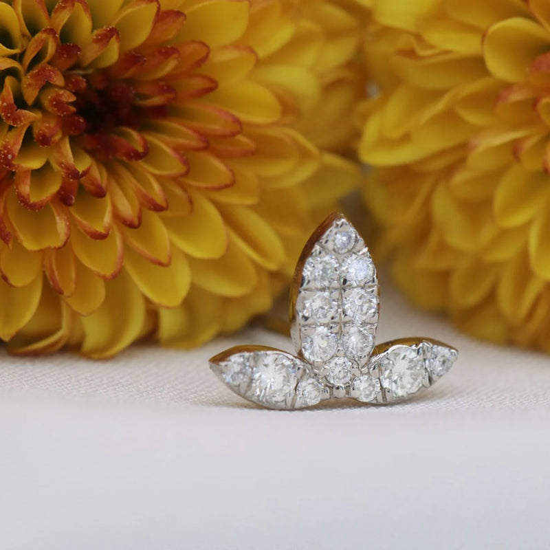 Crown Shaped Earrings in Gold with Diamonds