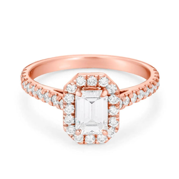 Classic Emerald Ring Shape in Gold with Diamonds