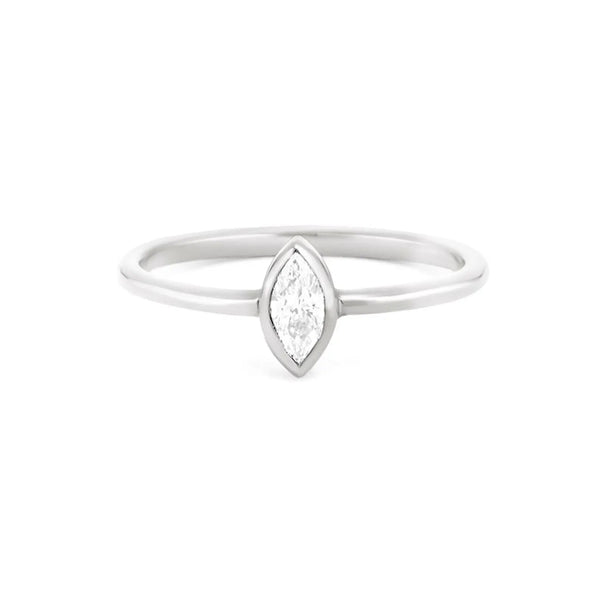 טבעת V משובצת זהב משובצת ביהלום משובצת ב-Pear &amp; Pave