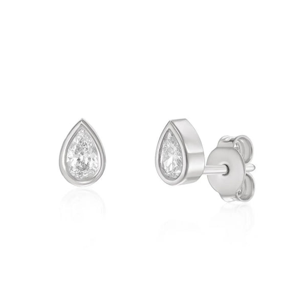 טבעת V משובצת זהב משובצת ביהלום משובצת ב-Pear &amp; Pave