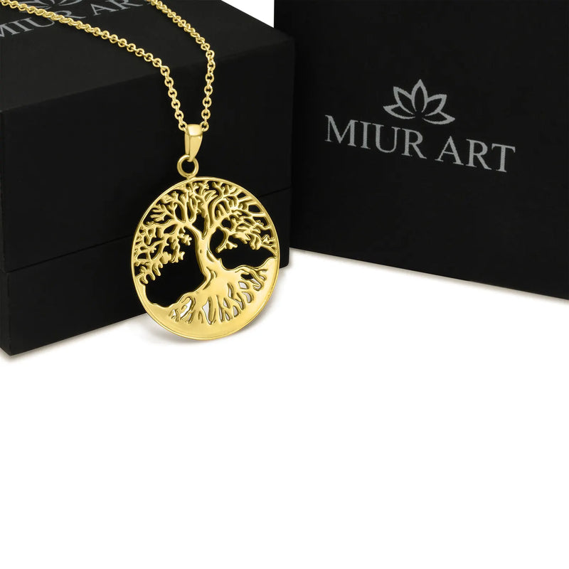 Tree of Life Disc Pendant in Gold with Diamonds
