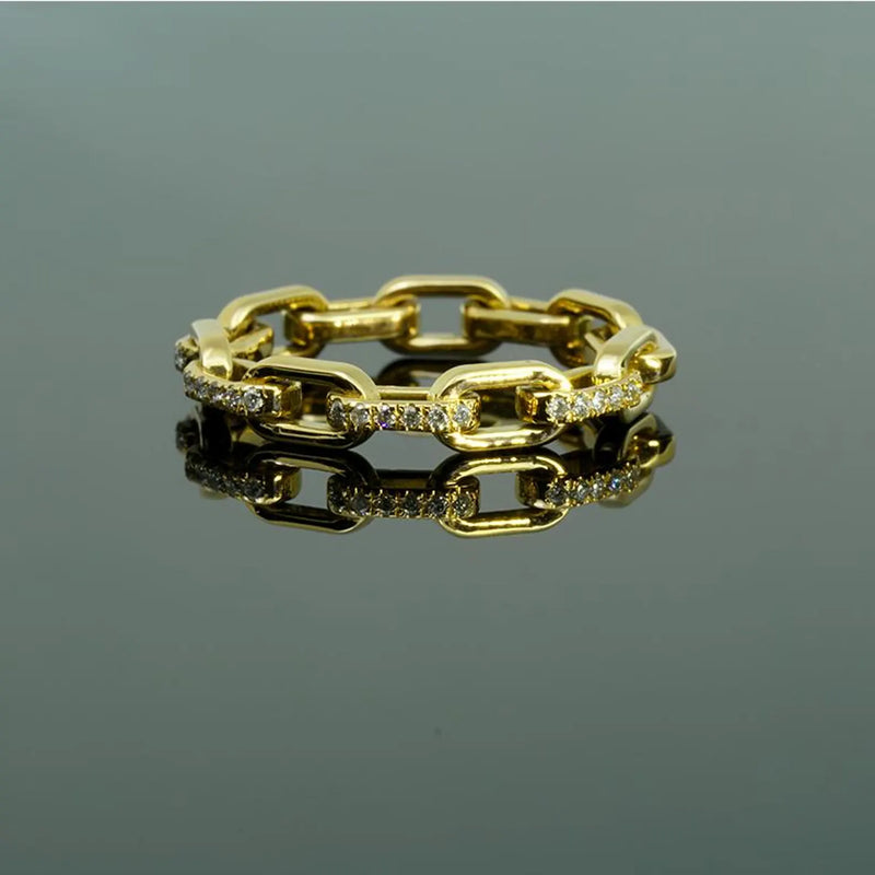 Chain Ring in Gold with Diamonds