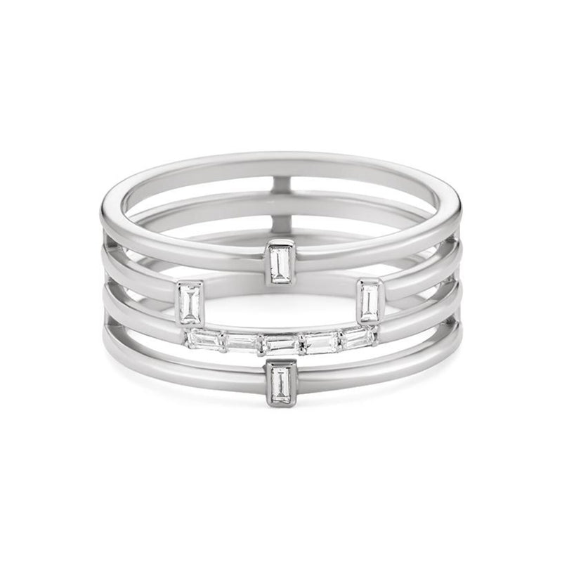 Baguette Ring in gold with diamonds
