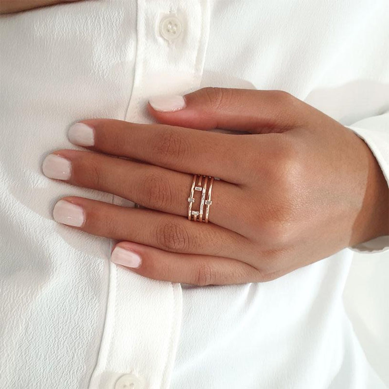 Baguette Ring in gold with diamonds