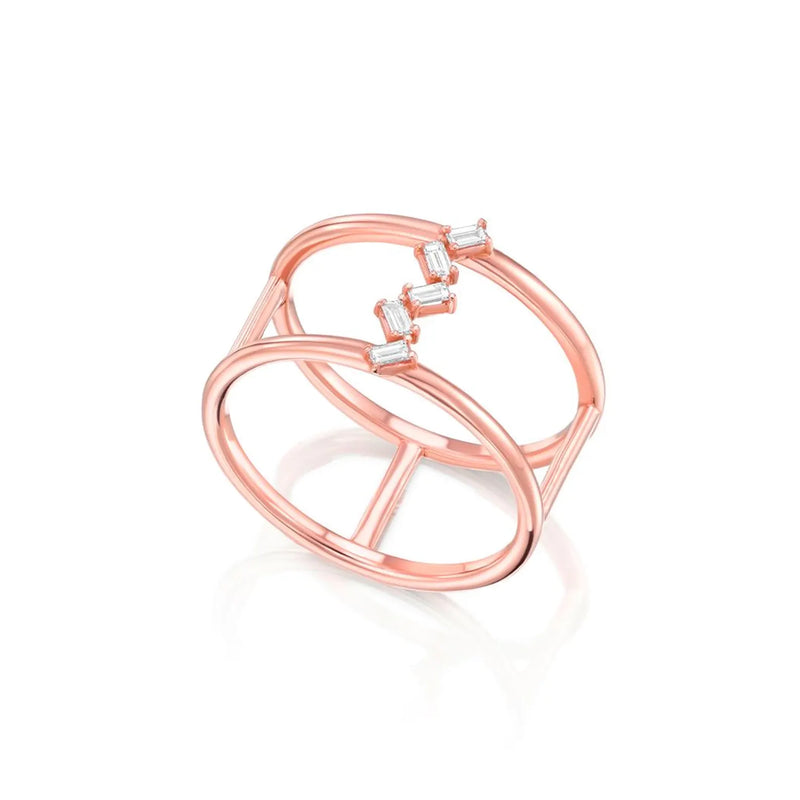 Baguette Ring in gold with diamonds