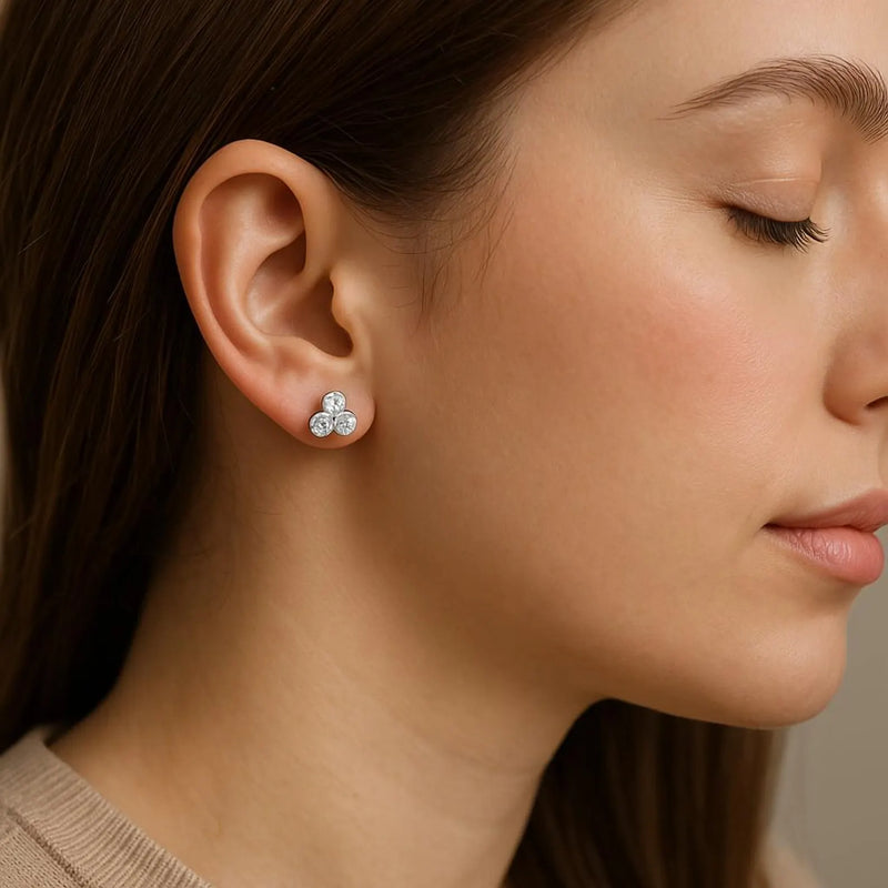 3 Diamond Stud Earrings in Gold