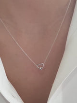 Heart Minimal Necklace in Gold with Diamonds
