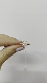 Star Shape Ring in Gold with Diamonds