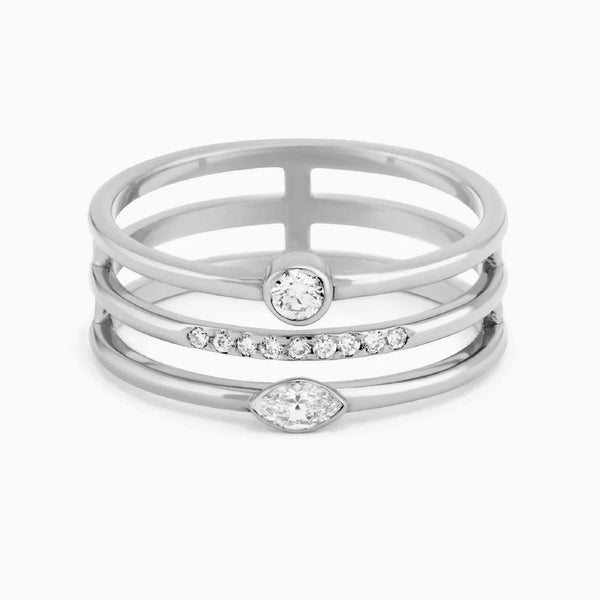 Trio Band Ring in Gold with Diamonds