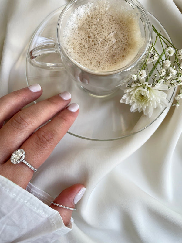 Oval Engagement Ring in 14K Gold 1.00 CT Diamonds - MIUR ART